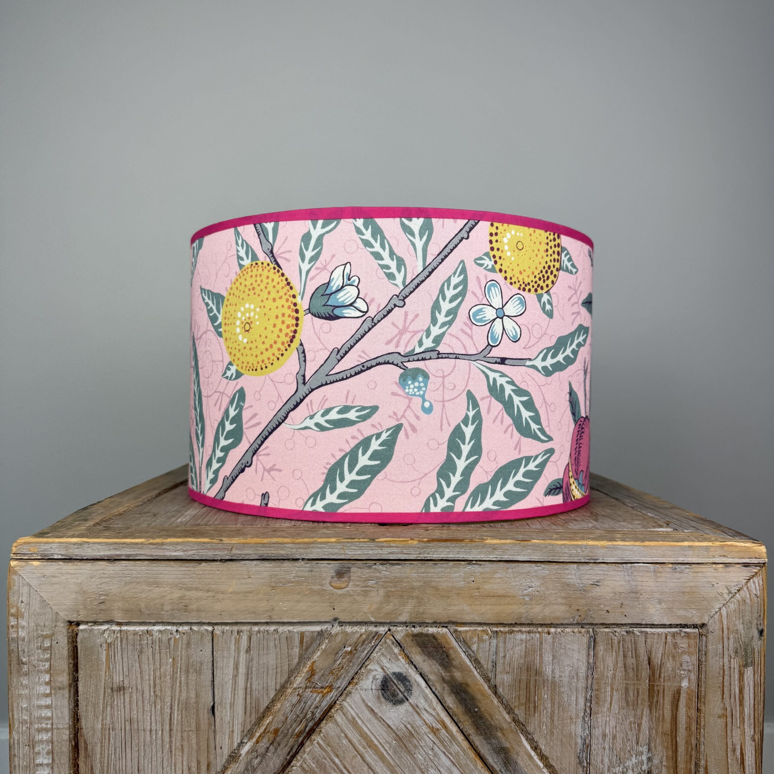 Lampenkap ‘Fruit Stardust’ William Morris & Co - Afbeelding 3