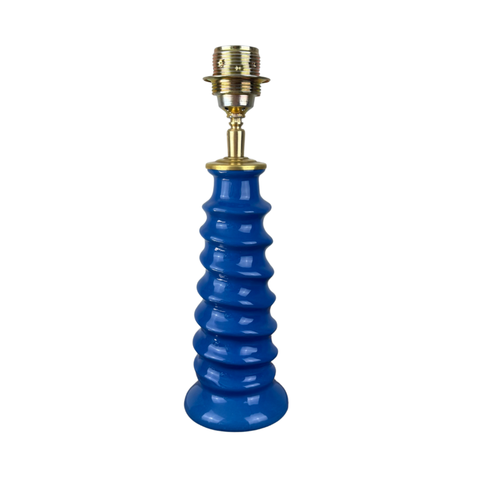 Blauwe draadloze tafellamp